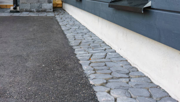 Best Professional Driveway Pavers  in Blountsville, AL